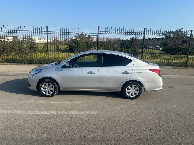 Nissan Latio 2015, 67,800 km - 1.2 l - Bakı