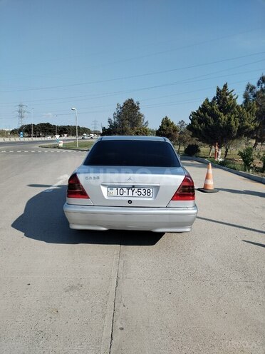 Mercedes C 220 d 1995, 220,000 km - 2.2 л - Bakı