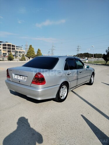 Mercedes C 220 d 1995, 220,000 km - 2.2 л - Bakı