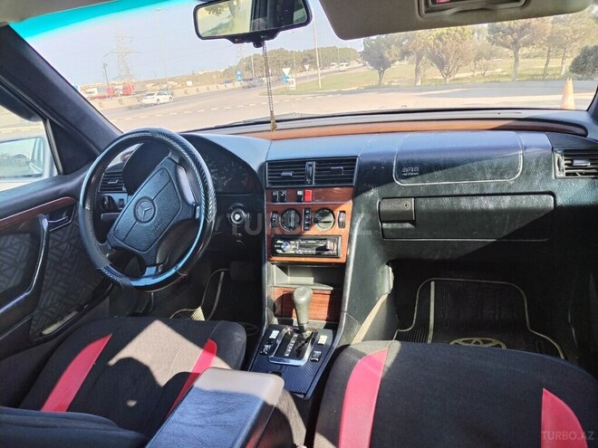 Mercedes C 220 d 1995, 220,000 km - 2.2 л - Bakı