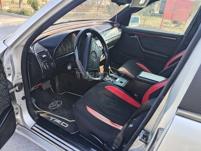Mercedes C 220 d 1995, 220,000 km - 2.2 л - Bakı