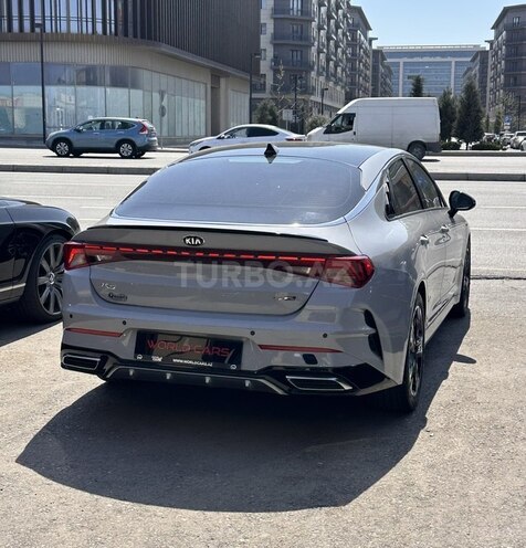 Kia K5-6