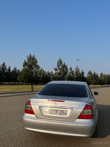Mercedes E 220 d 2007, 242,000 km - 2.2 l - Masallı