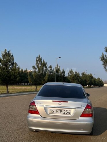 Mercedes E 220 d 2007, 242,000 km - 2.2 l - Masallı
