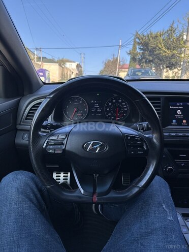 Hyundai Elantra 2018, 222,000 km - 1.6 л - Bakı