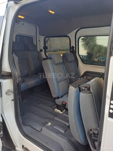 Ford Tourneo Connect 2010, 375,216 km - 1.8 l - Bakı