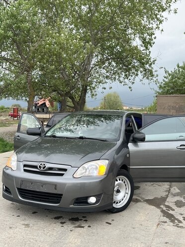 Toyota Corolla 2006, 400,000 km - 1.4 l - Şirvan