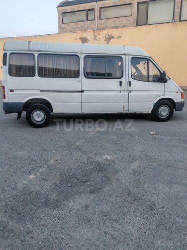 Ford Transit 1993, 500,000 km - 2.5 l - Salyan