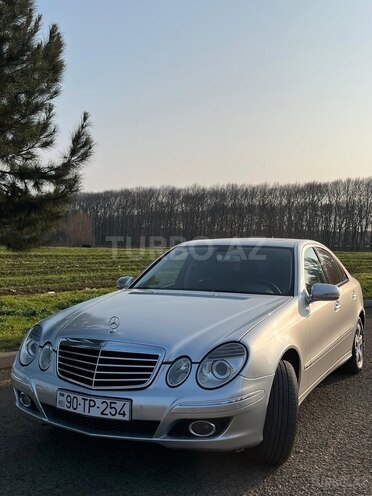 Mercedes E 220 d 2007, 242,000 km - 2.2 l - Masallı
