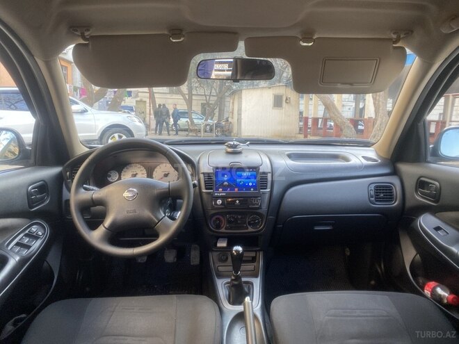 Nissan Sunny 2009, 170,000 km - 1.3 l - Bakı