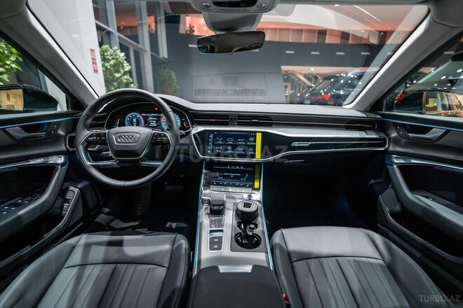 Audi A6-15