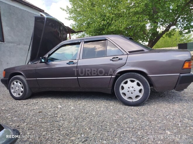 Mercedes 190 1991, 100,000 km - 1.8 l - Ağdam