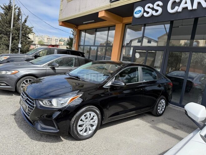 Hyundai Accent-18