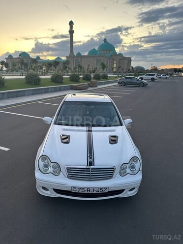 Mercedes C 240 2002, 272,000 km - 2.6 l - Naxçıvan