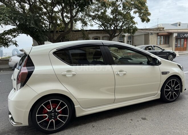 Toyota Aqua 2015, 33,000 km - 1.5 l - Bakı