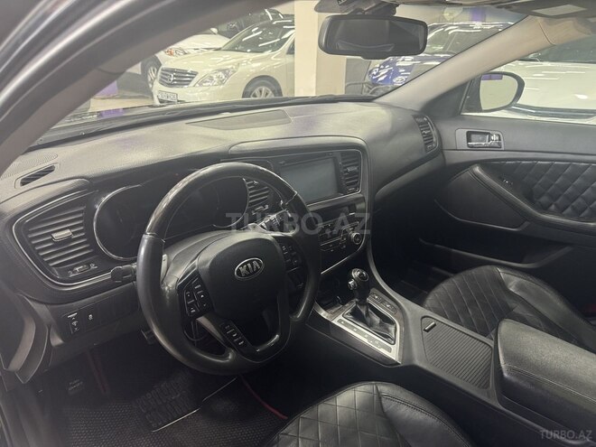 Kia Optima-13