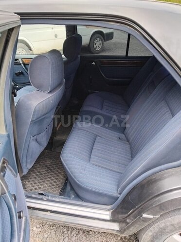 Mercedes E 200 1991, 408,000 km - 2.0 l - Oğuz