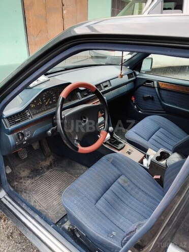 Mercedes E 200 1991, 408,000 km - 2.0 l - Oğuz