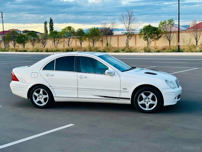Mercedes C 240 2002, 272,000 km - 2.6 l - Naxçıvan