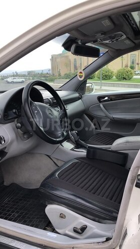 Mercedes C 240 2002, 272,000 km - 2.6 l - Naxçıvan