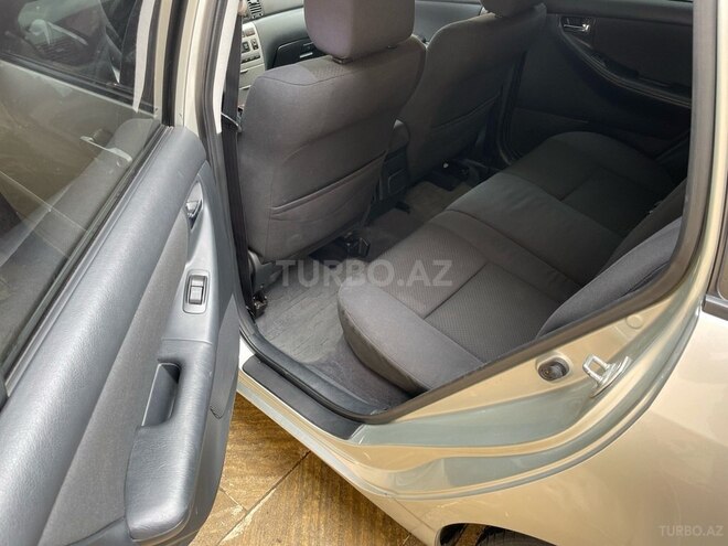 Toyota Corolla 2005, 269,000 km - 1.4 l - Bakı