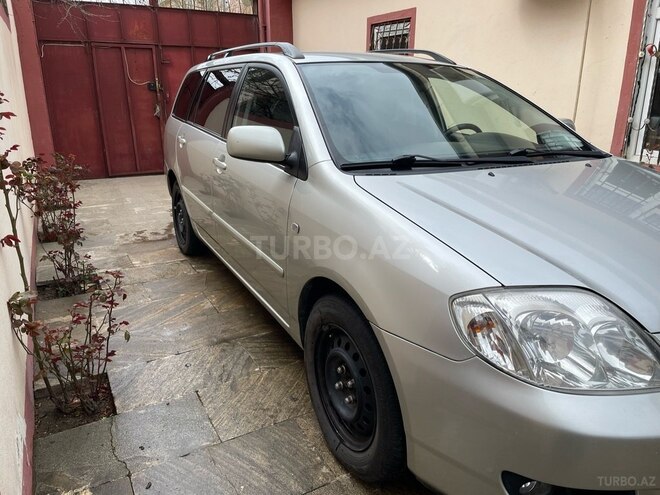Toyota Corolla 2005, 269,000 km - 1.4 l - Bakı