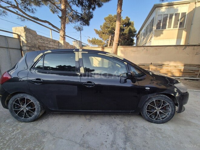 Toyota Auris 2007, 247,000 km - 1.4 l - Bakı