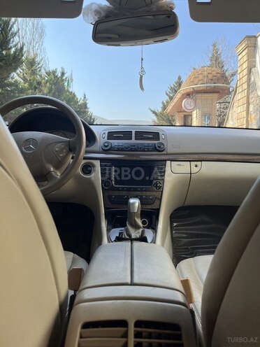Mercedes E 320 2004, 300,000 km - 3.2 l - Siyəzən