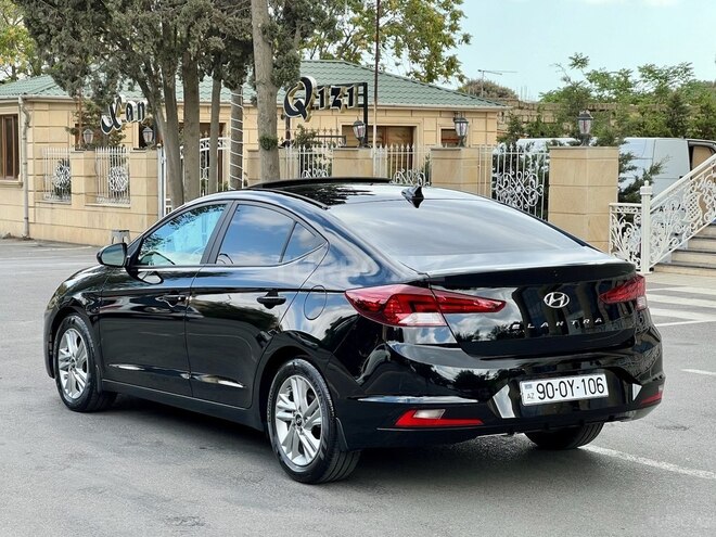 Hyundai Elantra 2020, 33,800 km - 2.0 l - Bakı