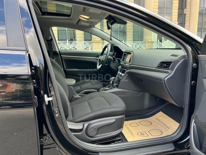 Hyundai Elantra 2020, 33,800 km - 2.0 l - Bakı