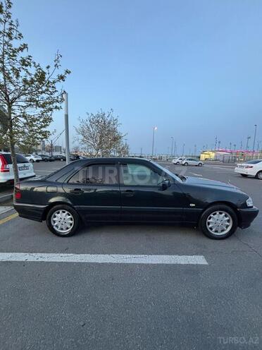 Mercedes C 200 2000, 234,000 km - 2.0 l - Bakı