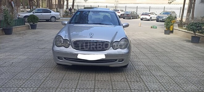 Mercedes C 200 2002, 286,322 km - 2.0 l - Xırdalan