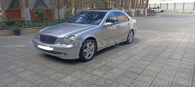 Mercedes C 200 2002, 286,322 km - 2.0 l - Xırdalan