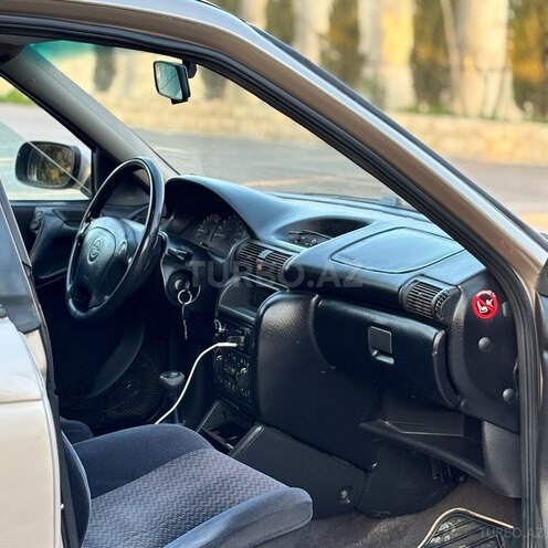 Opel Astra 1997, 253,184 km - 1.6 l - Bakı