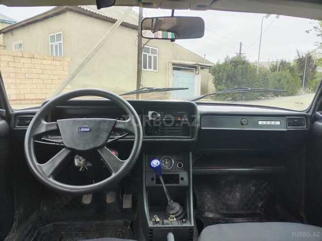 LADA (VAZ) 2107 2005, 95,000 km - 1.6 l - Salyan