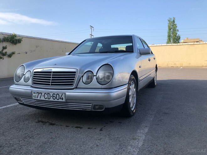 Mercedes E 280 1996, 310,000 km - 2.8 l - Bakı