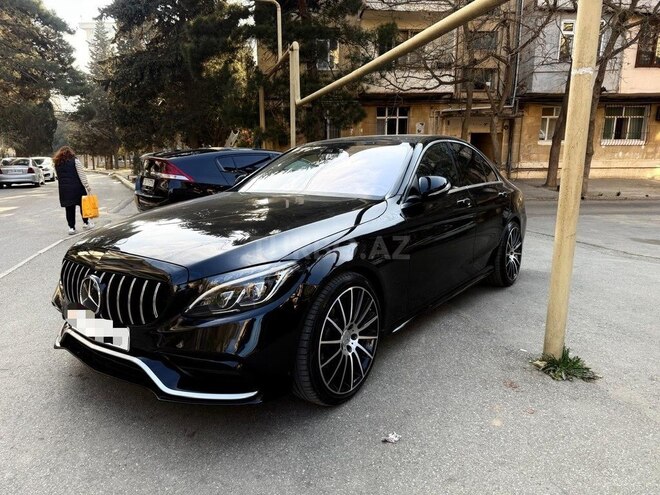Mercedes C 300 2015, 239,000 km - 2.0 л - Bakı