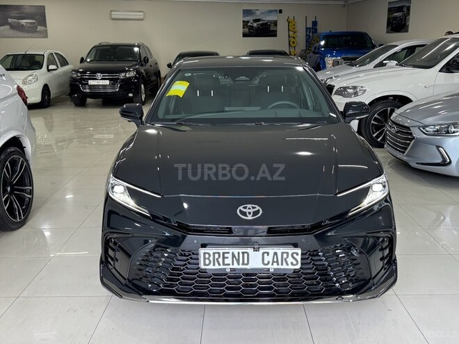 Toyota Camry-1