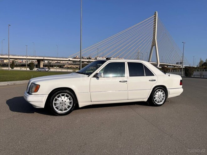 Mercedes E 220 1994, 550,000 km - 2.2 l - Bakı