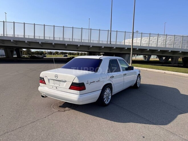 Mercedes E 220 1994, 550,000 km - 2.2 l - Bakı