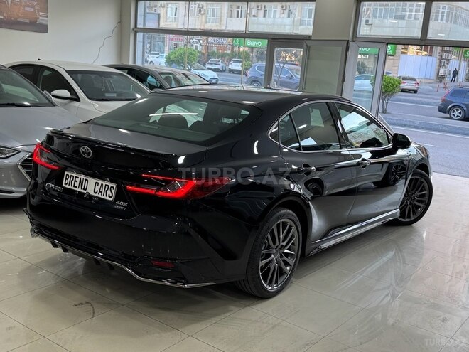 Toyota Camry-10