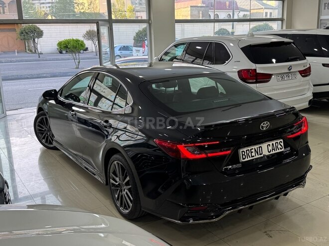 Toyota Camry-8