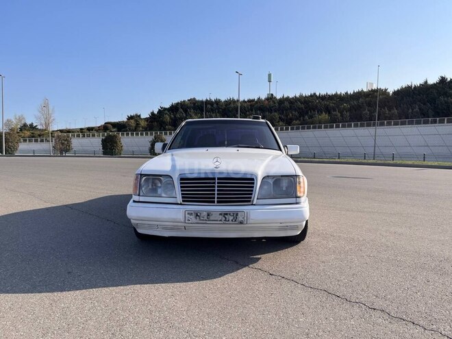 Mercedes E 220 1994, 550,000 km - 2.2 l - Bakı