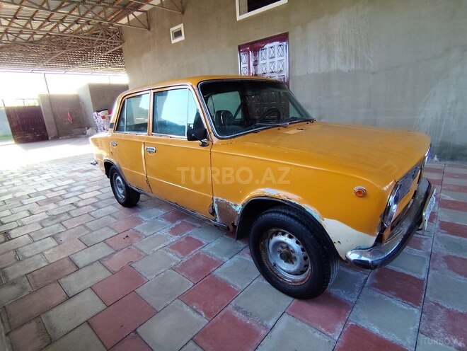 LADA (VAZ) 2101 1981, 80,000 km - 1.5 l - Neftçala
