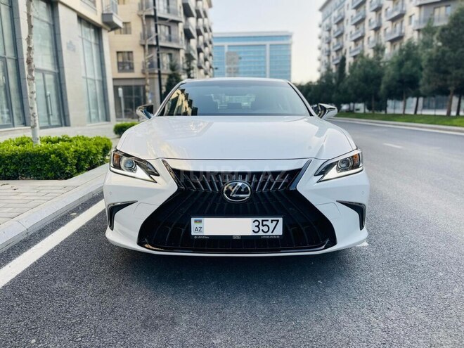 Lexus ES 200 2022, 5,000 km - 2.0 l - Bakı