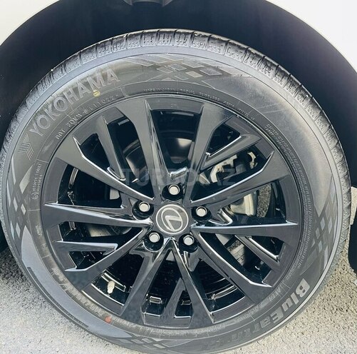 Lexus ES 200 2022, 5,000 km - 2.0 l - Bakı