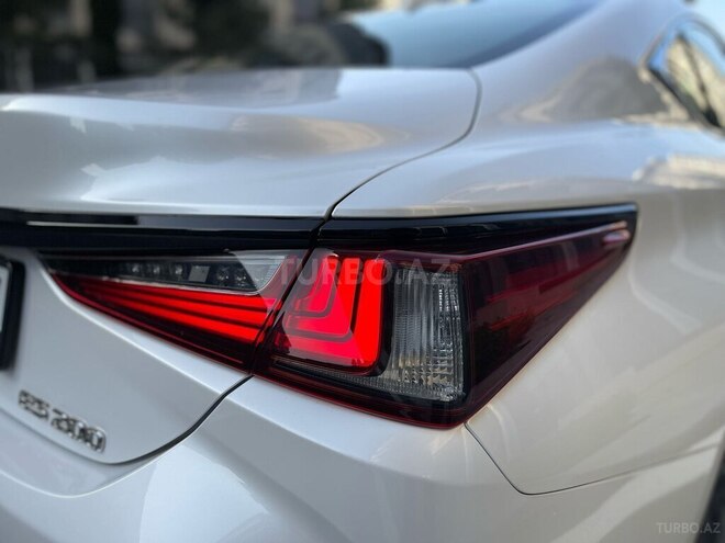 Lexus ES 200 2022, 5,000 km - 2.0 l - Bakı