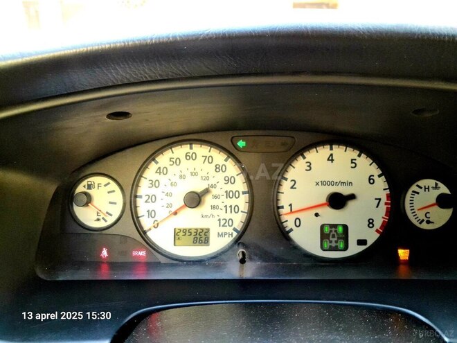 Nissan Pathfinder 2002, 295,000 km - 3.5 l - Bakı