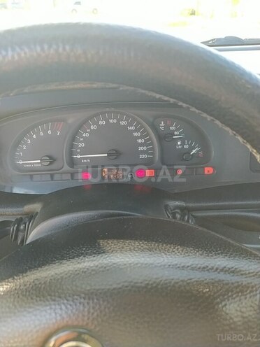 Opel Vectra 1996, 316,189 km - 1.8 l - Sumqayıt