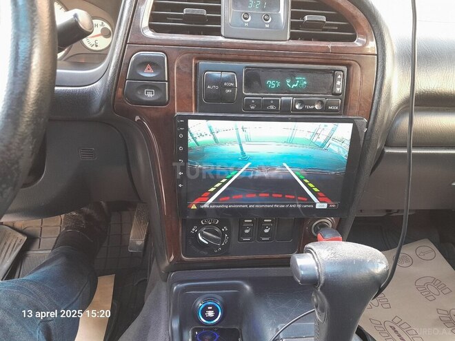 Nissan Pathfinder 2002, 295,000 km - 3.5 l - Bakı